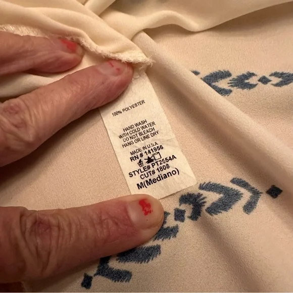 Persaya Racer Back / Split Back Top Abstract Chevron Design - Picture 5 of 6